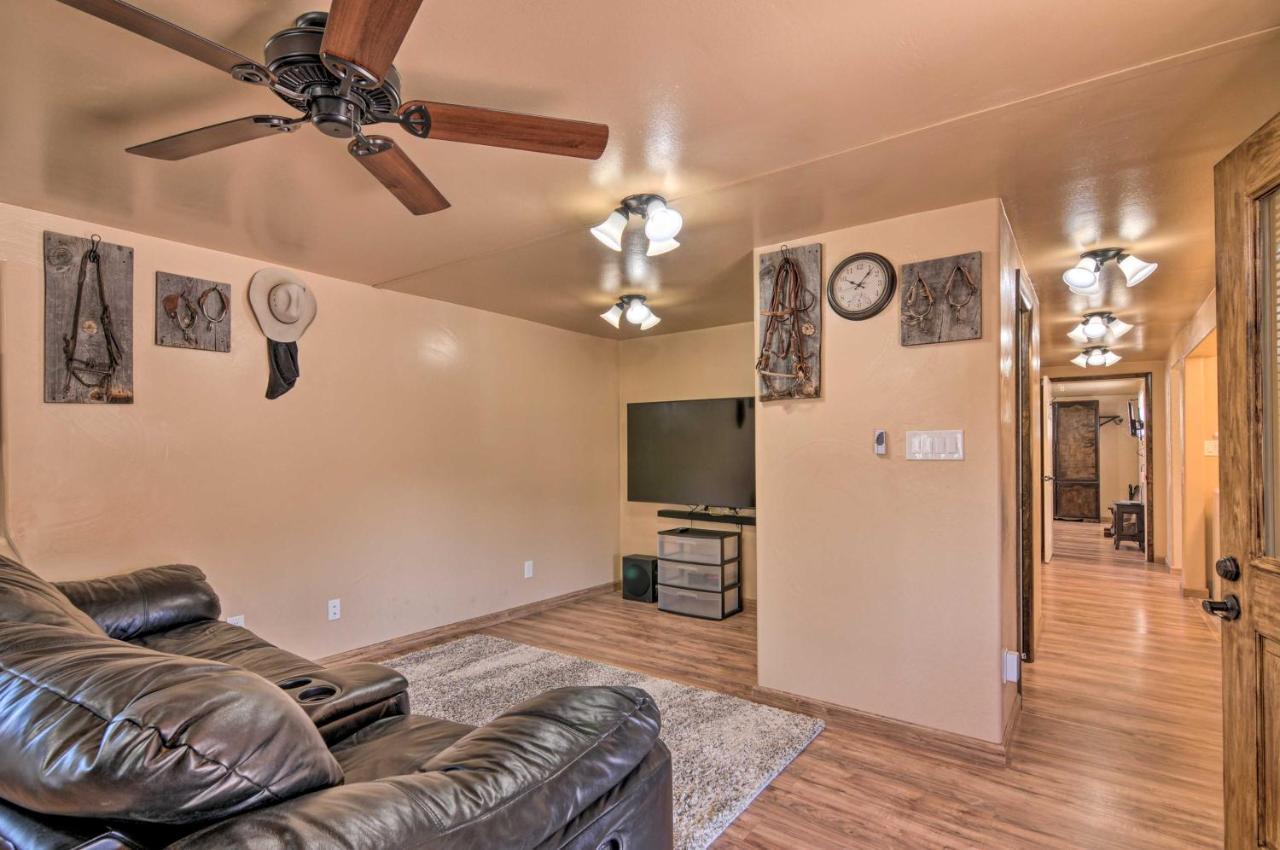 Cozy Home With Canyon Views 2 Mi To Grand Staircase Henrieville Экстерьер фото