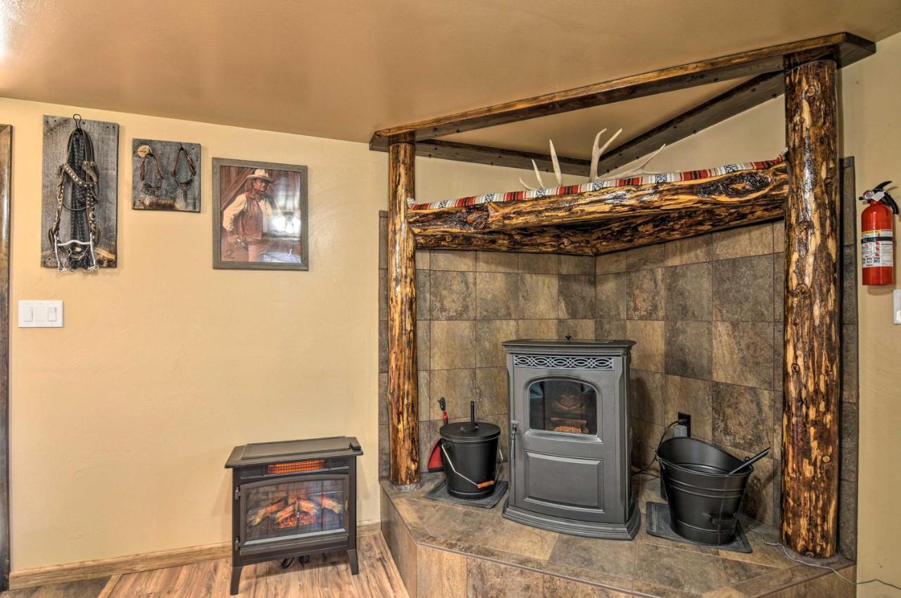 Cozy Home With Canyon Views 2 Mi To Grand Staircase Henrieville Экстерьер фото