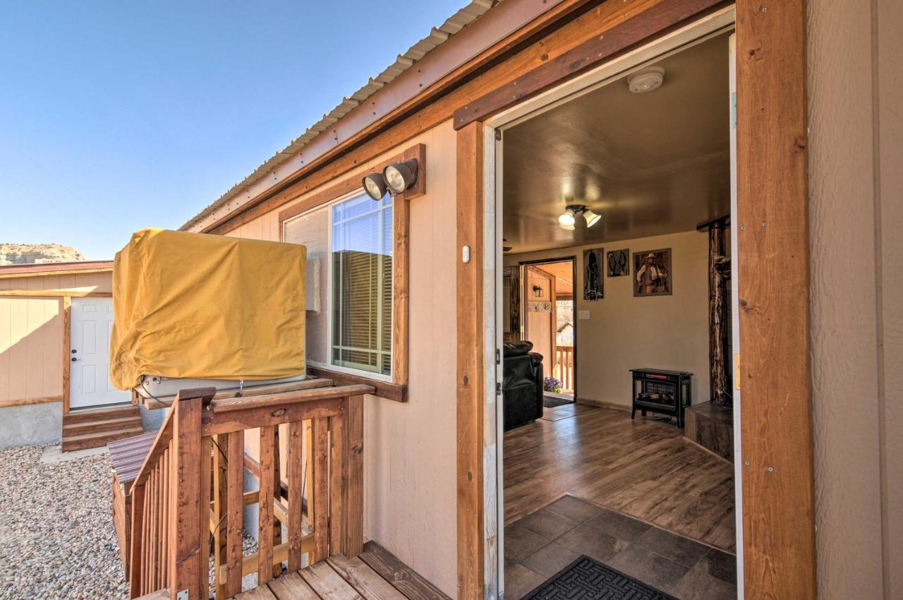 Cozy Home With Canyon Views 2 Mi To Grand Staircase Henrieville Экстерьер фото